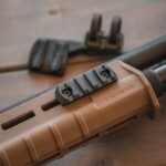magpul magpul m lok rail section 5 slots aluminium 3.jpg