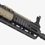 magpul magpul m lok rail section 7 slots polymer 2.jpg