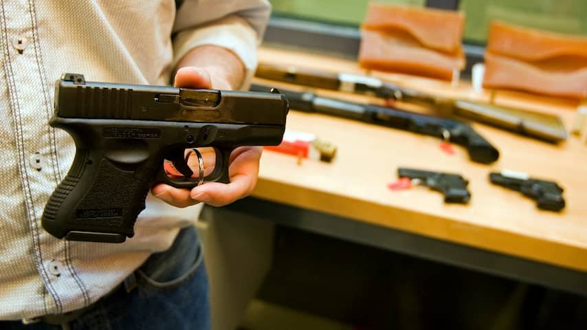 Illegale vuurwapens in Nederland: cijfers en feiten