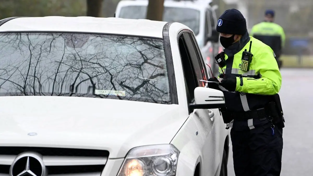 Controle door de politie en keuring